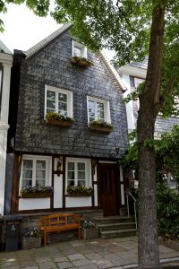 foto_10_kirchplatz_15