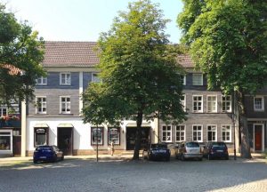 foto_8_glawa_7_kirchplatz_8